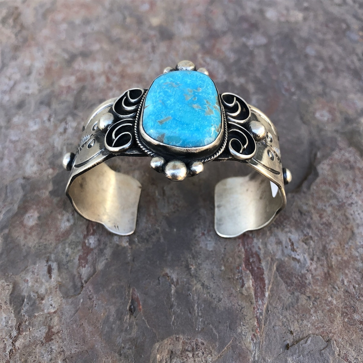 Kingman Turquoise Stone Bracelet By Chimney Butte