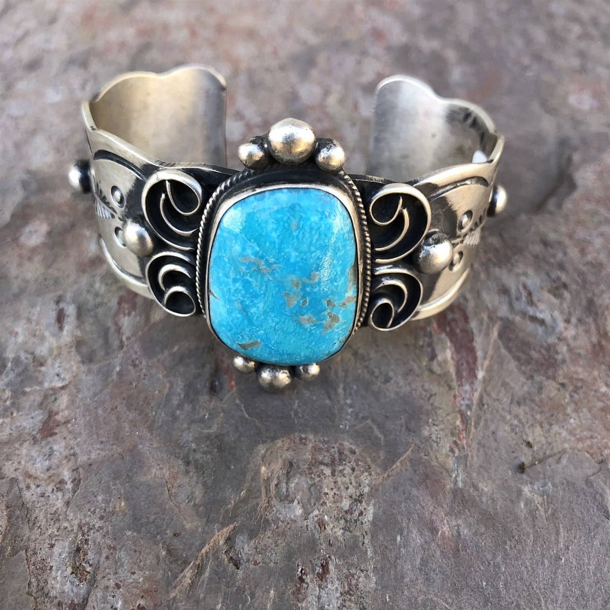 Kingman Turquoise Stone Bracelet By Chimney Butte