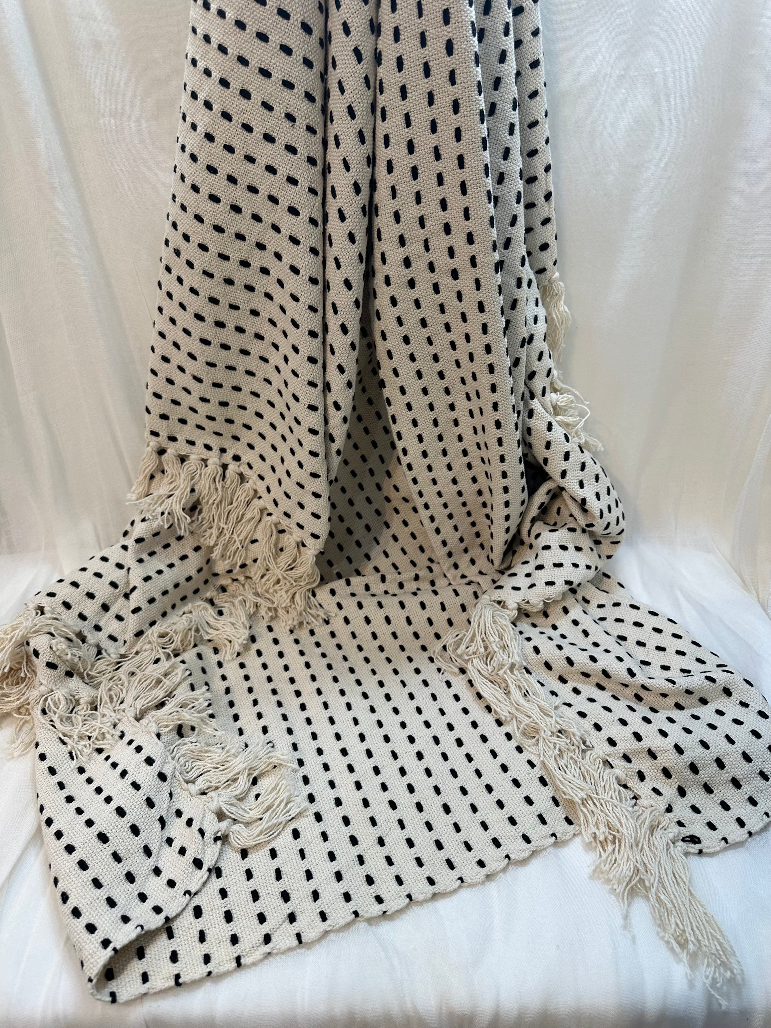 Stitch Line Throw Cotton Blanket